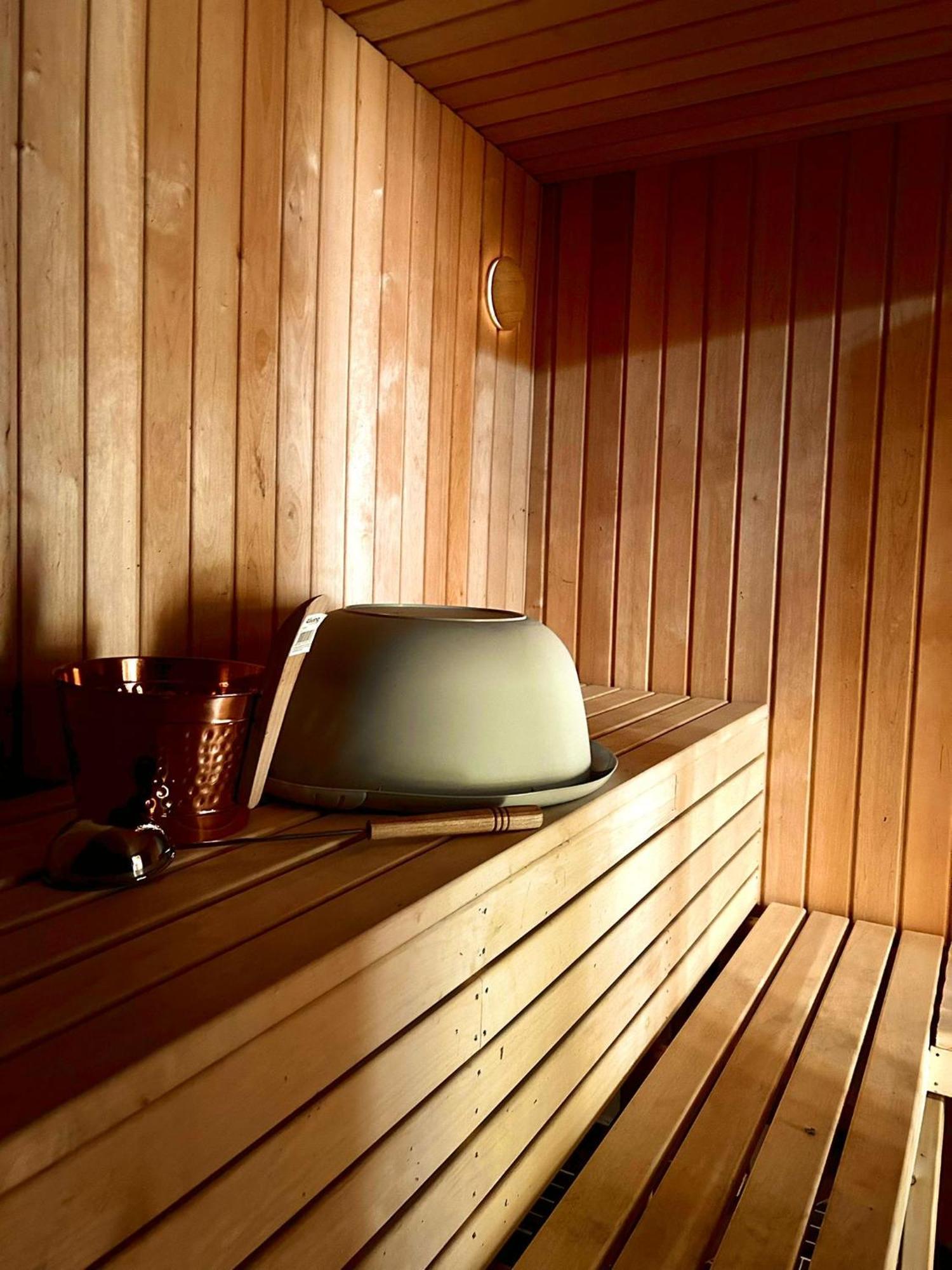 Windrose Hotel Liepaja Exterior photo